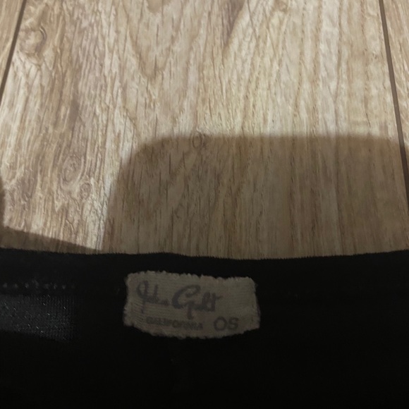 Brandy Melville tank top - Picture 2 of 2